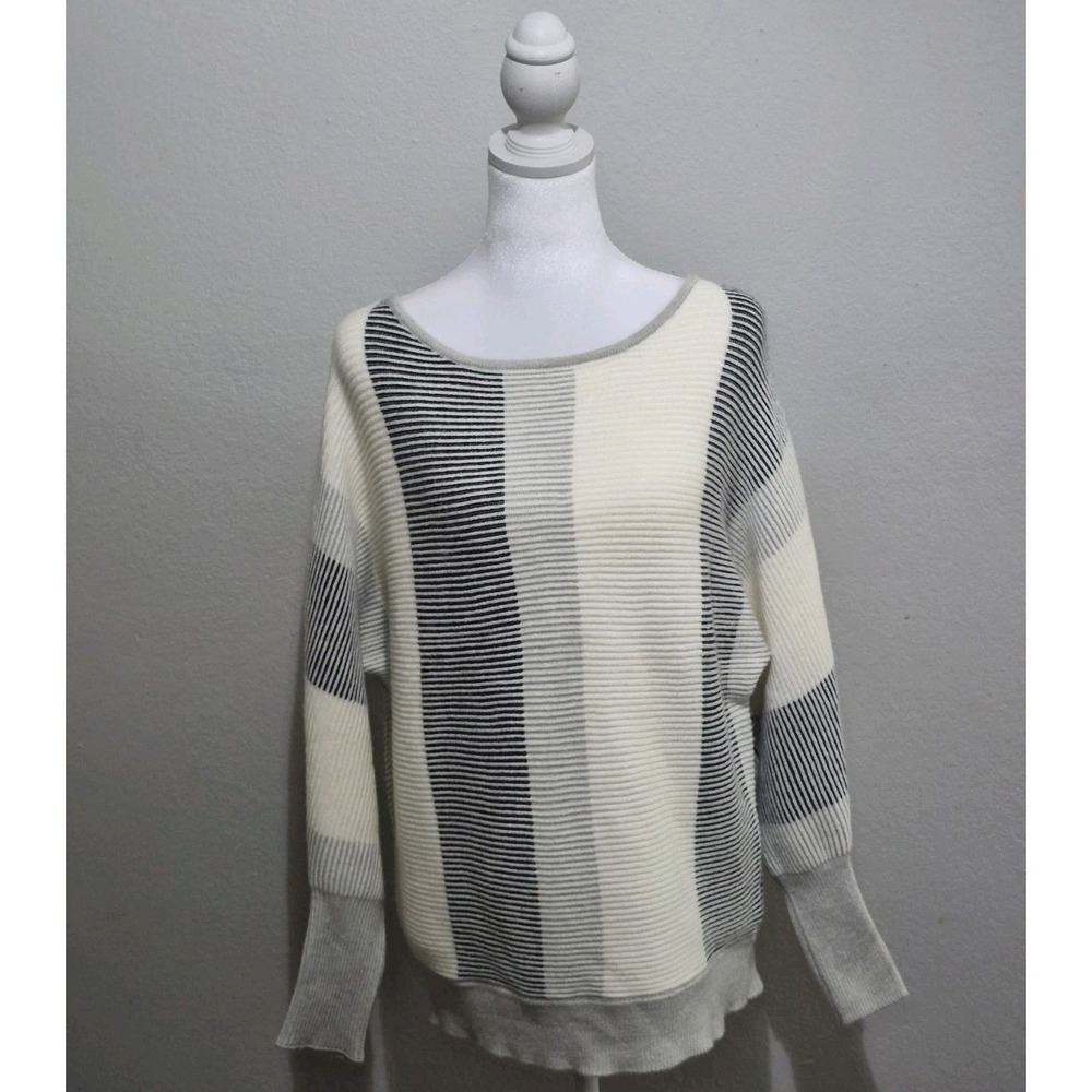 Liverpool Los Angeles‎ Lightweight Long Sleeve Sweater Size M Cozy Preppy